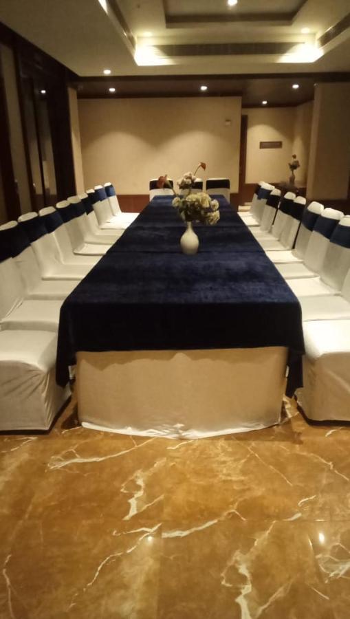 Tivoli Grand Resort Delhi  Dış mekan fotoğraf